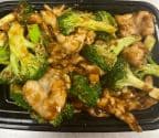 Best Chicken with Broccoli in Lynn, MA